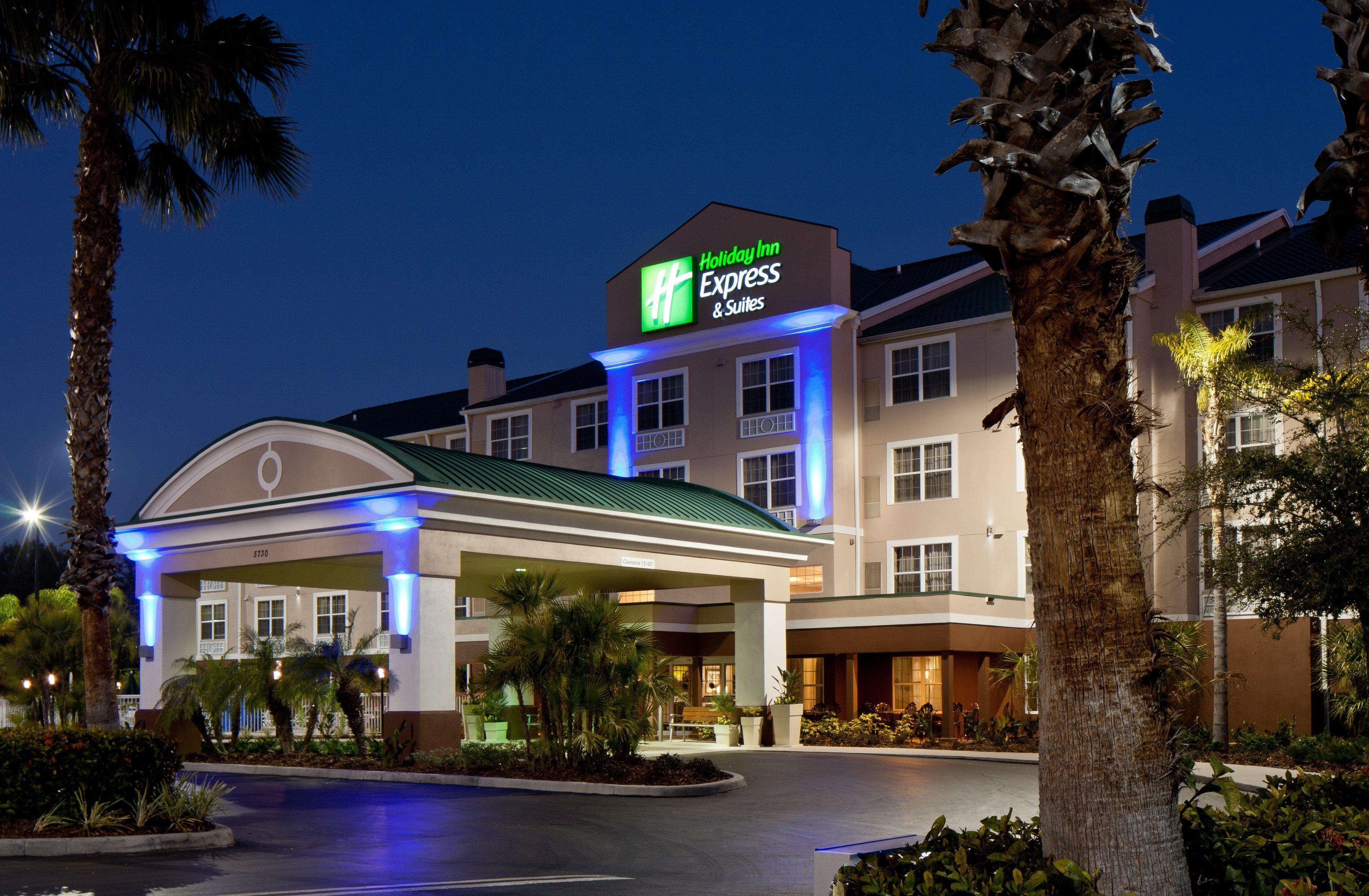Holiday Inn Express & Suites Sarasota East By Ihg Vamo Exterior photo